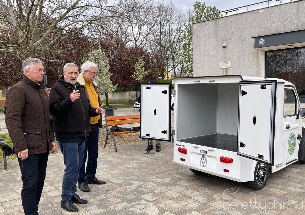 ne_elj_uveghazban 12